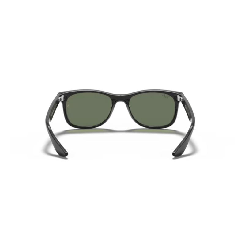 Ray-Ban New Wayfarer Childrens Sunglasses - Black